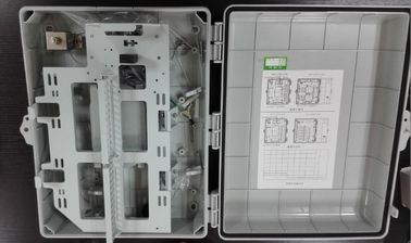 中国 32の中心の屋外プラスチック光ファイバーの壁に取り付けられた配電箱かInddor サプライヤー